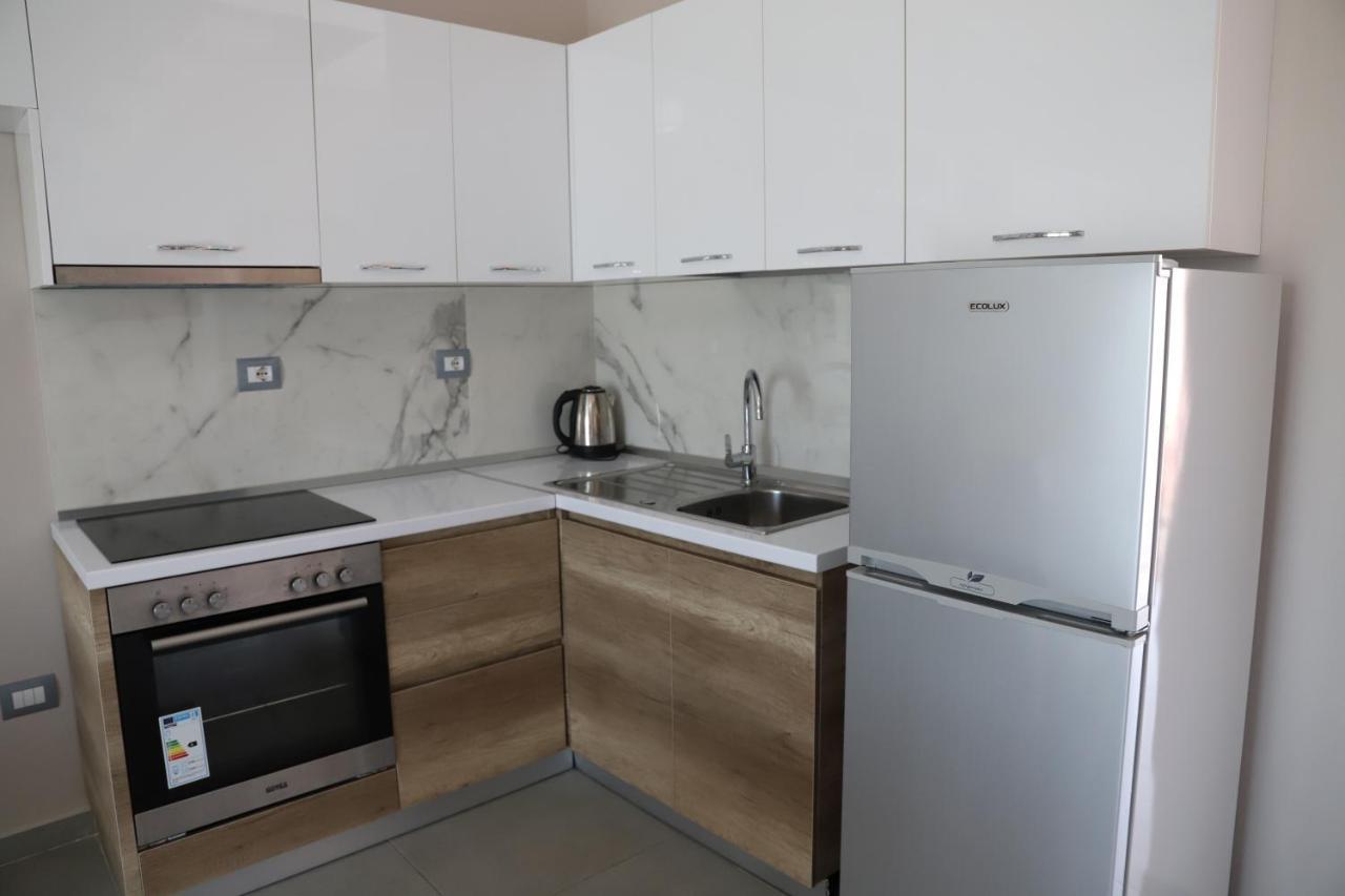 Tea Residence, Gjiri I Lalzit Villa Durrës Buitenkant foto