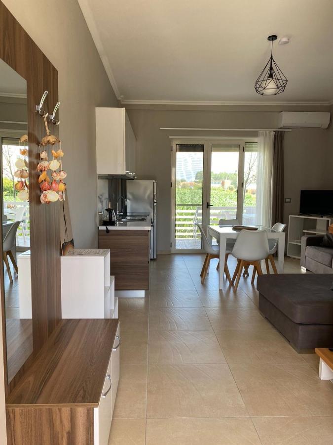 Tea Residence, Gjiri I Lalzit Villa Durrës Buitenkant foto