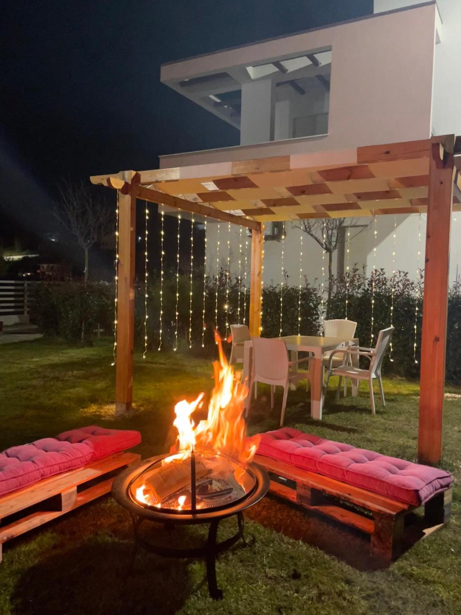Tea Residence, Gjiri I Lalzit Villa Durrës Buitenkant foto
